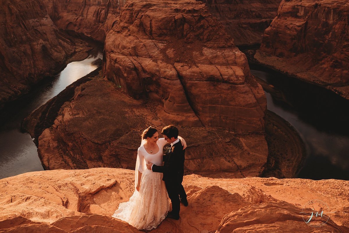 Elopement-Horseshoe Bend AZ-Janae Marie Photography_0003